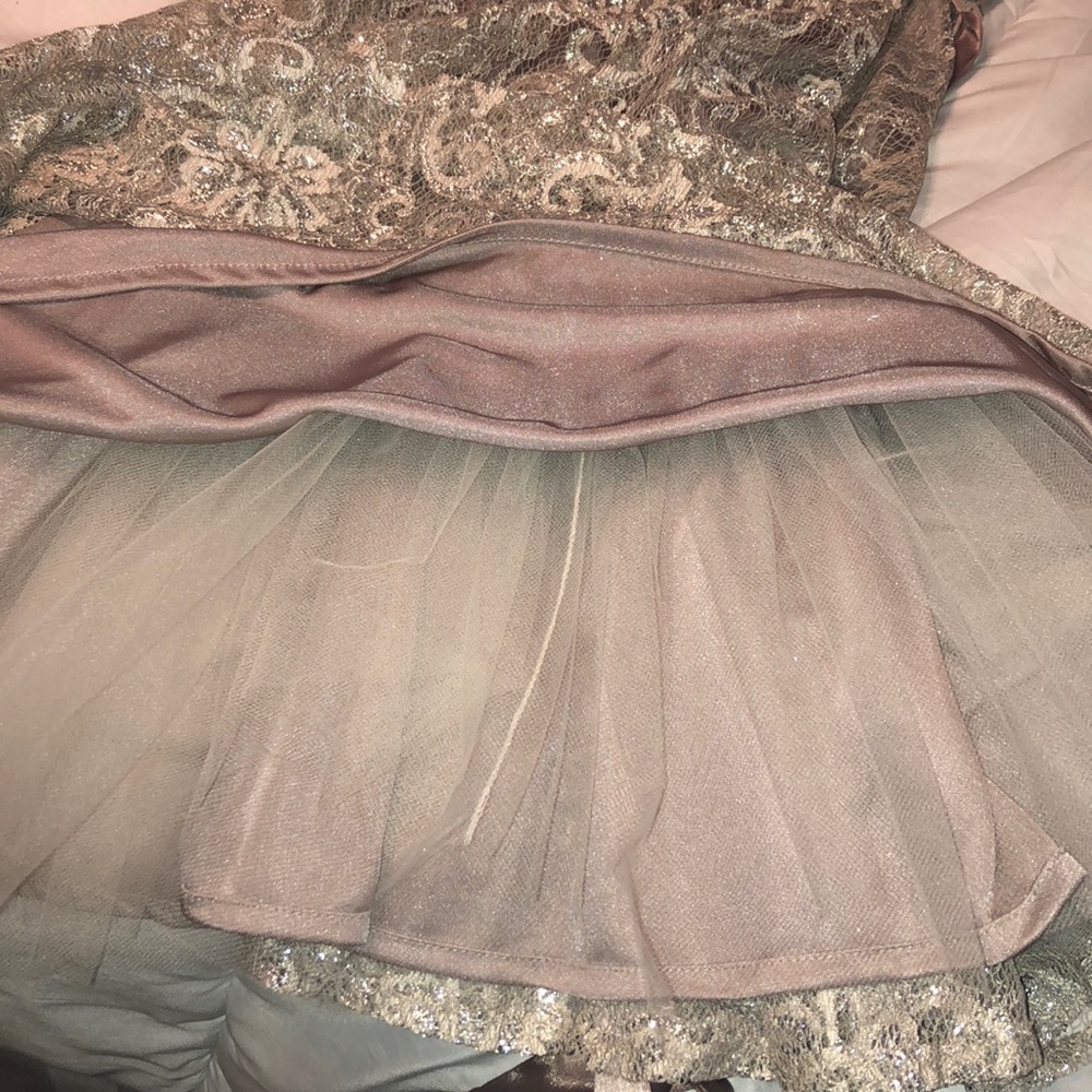 Dress - Picture 5 of 5